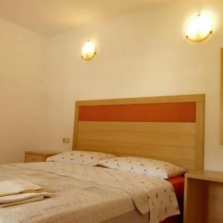 Apartmán By The Sea Banjol, Rab - 22362